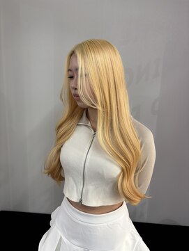 リノ(RLINO) 【名古屋、栄】レイヤーカット/ワンホンヘア