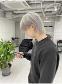 ウルフカット×メンズホワイトカラー