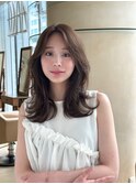 セミロング レイヤーカット ベージュ外ハネ