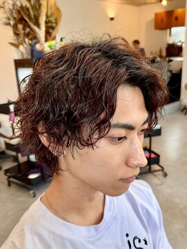 フゥ 宇都宮戸祭(FeU) 宇都宮メンズカットメンズパーマ波巻きスパイラルパーマツイスパ