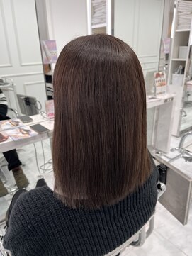 ニューヨークニューヨーク 松井山手店(NYNY) グレージュカラー