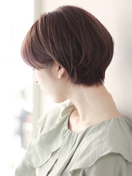 サーカス バイ ビュートリアム 青山(CIRCUS by BEAUTRIUM) ナチュラルマッシュショート/大人ショートカット/30代/40代