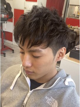 ガジロウ 美容室 蛾次郎 ツーブロショートマッシュパーマ