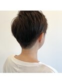 刈り上げ女子。
