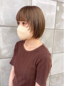 トゥコ(tuco) ボブウルフボブショートフレンチカジュアルまろやかベージュ