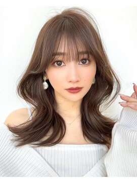 アフロートリノ(AFLOAT Leino) 大人可愛いくびれヘア　レイヤーカットでくびれを作るヘア