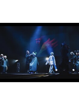 メーカー主催”カラコレ”他コンテスト受賞歴のあるスタッフ、歴20年以上のベテランスタッフが多数在籍！