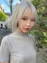 ★レイヤーカットベリーショートホワイトアッシュ★