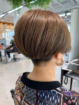 グランデュール 焼津店(GRANDEUR) ボブ/刈り上げ/ショートボブ/ベージュカラー/楽/大人