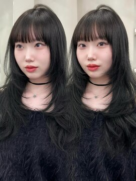 ベレーザ 渋谷(BELEZA) 12898艶髪アッシュブラックグレージュ韓国風巻きレイヤーカット