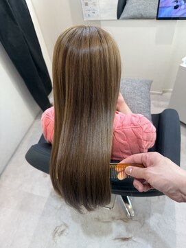 エミュスト(Emuest) 髪質改善トリートメント