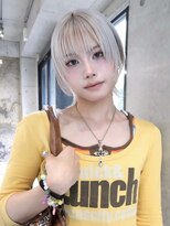 ソル ジングウマエ(SOL JINGUMAE) ハイトーンペールピンクミルクティーベージュ顔周りレイヤー韓国