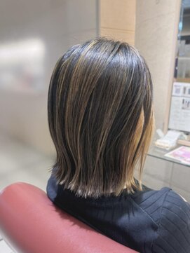 エム インターナショナル 春日部本店(EMU international) ハイライトボブで叶う小顔透明感