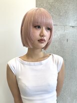 サンクプロジェクト(cinq PROJECT)&nbsp;ハイトーン切りっぱなしショートボブミルクティーピンクベージュ