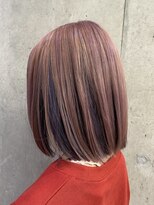 ソロ(soLo)&nbsp;切りっぱなしボブ×ハイトーンカラー