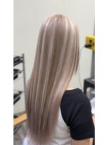 アフューズバイストゥー(Vfuse by StueW) エクステとブリーチで作る最強デザイン^_^
