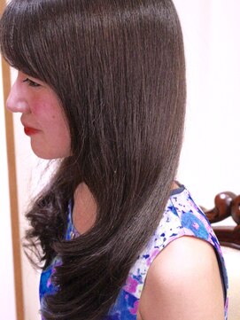 ペンシエロ(Pensiero) 潤う白髪染め【明るめの白髪染め】 「白髪染め」「ヘッドスパ」