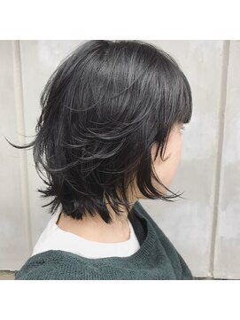 ザ デイ(THE DAY) レイヤーと動き【エアリー】