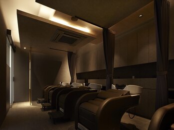 ORO 緑地公園店【オーロ】