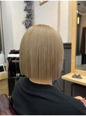 【R.ROOM】ハイトーンカラー・切りっぱなしボブ