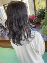 ビアージュ(Viage)&nbsp;:アッシュブラック　:アッシュグレー　:暗髪ウェーブ