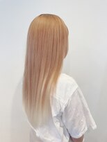 レグノ(Regno) ベージュ×ホワイトエクステ