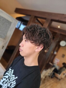 モアムー(Moremuu) メンズMIXパーマ