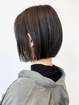 エレノア 仙台(Eleanor) 【ぷつっと切りっぱなしボブ２０代３０代４０代】鈴木啓介