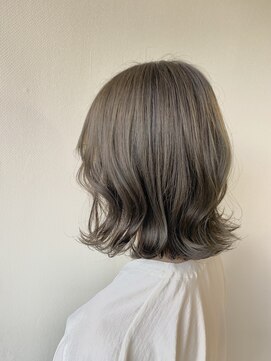 アンティエバイプレッティ(Amitie by pretty) アッシュ系カラー