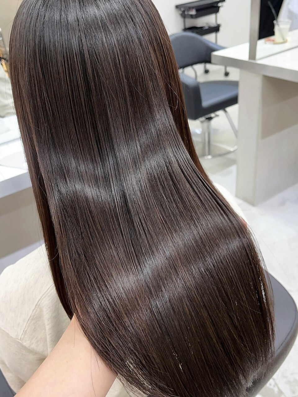 【平日限定】カット+OLAPLEXカラー+Standardトリートメント ￥24090→12100