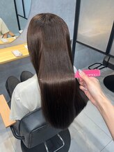 リル(LiLu) 大人可愛いベージュカラー