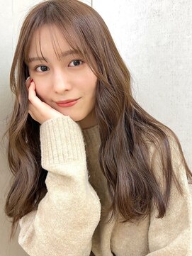 ガーディナ(Gardina) マロンベージュ　透明感カラー　シースルーバング　ツヤ髪　艶感