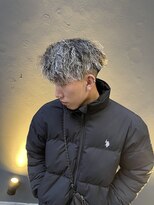 メンズグルーミングナンバーナイン(MEN'S GROOMING NUMBER NINE)&nbsp;ホワイトメッシュ/ツイスパ/フェードカット