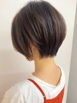 ビュー フクオカ(VIEW FUKUOKA)&nbsp;大人ボブ似合わせカットアースカラーのショートボブ