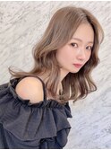 韓国風ロング/くびれロング/センターパート/ベージュカラー/伏見