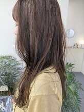 セルニ 福島(SELNI) 《ロングヘアレイヤーカット＋赤み消しベージュ》