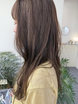 セルニ 福島(SELNI) 20代30代40代　赤み消しベージュ/レイヤーカット/切りっぱなし