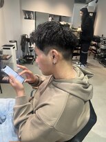 イズ(iss)&nbsp;ワイルドなパーマお任せください！