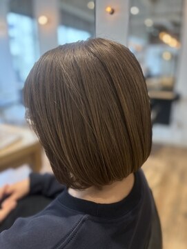 〈BOB×脱白髪染め〉