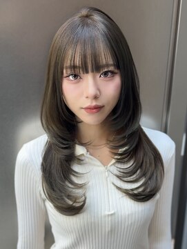 ニューヨークニューヨーク 梅田茶屋町店(NYNY) オリーブベージュ　オリーブカラー　オリーブアッシュ　レイヤー