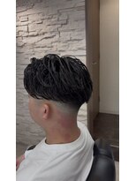 オアゾバーバー(OAZO BARBER)&nbsp;スキンフェード×ラフカールパーマ