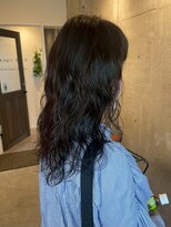 ロッカヘアエジェ(ROCCA hair eje.)&nbsp;セミウェットナチュラルウェーブ暗めカラー