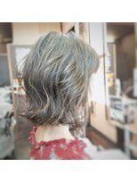 ラネージュ(La Neige)&nbsp;肩上切りっぱなしボブ