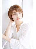 大人可愛いショートボブスタイル