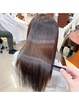 アッシュ 二子玉川店(Ash) 広がってきた髪をツヤツヤに♪髪質改善ストレート