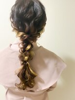 ヘアセット シャンプーアンドスパ専門店 ウルー(Uruu) 【編みおろし】天神/天神駅/ヘアセット/早朝