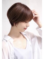 大人くびれショート×小顔補正立体カット/池袋