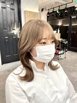 エイト 池袋店(EIGHT ikebukuro) 王道ミルクティーカラー！！