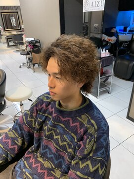 アイズ 海老名(AIZU) 波巻きパーマスパイラルパーマ波巻きスパイラルパーマアフロ