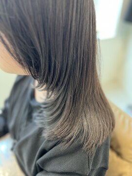 グロウ レランテ(GLOW lelante) レイヤーカット 髪質改善ストレート 艶髪 降旗限定